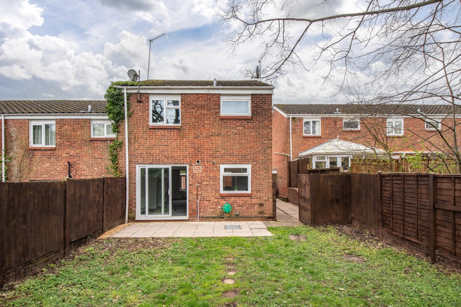 3 bed house for sale in Romsley Close, Redditch 11