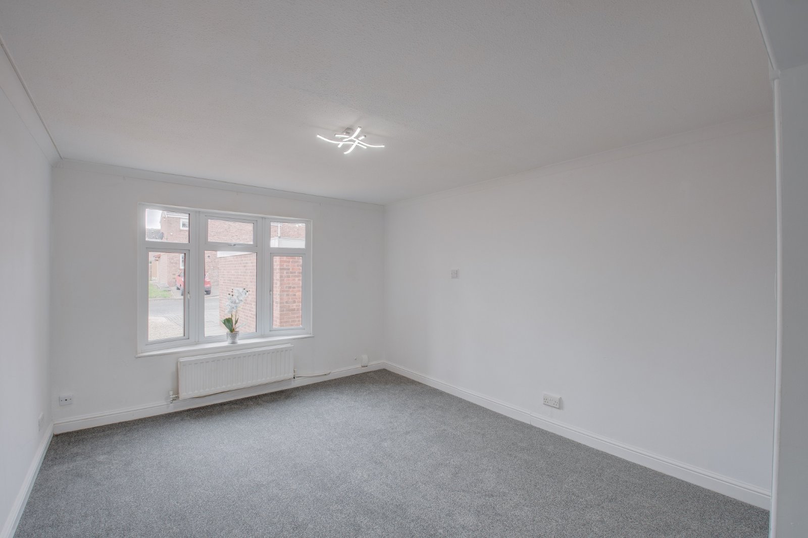 3 bed house for sale in Romsley Close, Redditch  - Property Image 4