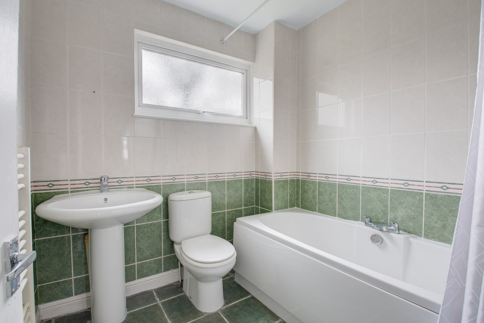 3 bed house for sale in Romsley Close, Redditch 9