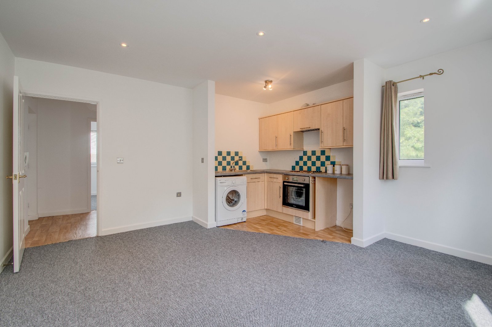 1 bed apartment for sale in Well Close, Crabbs Cross 5