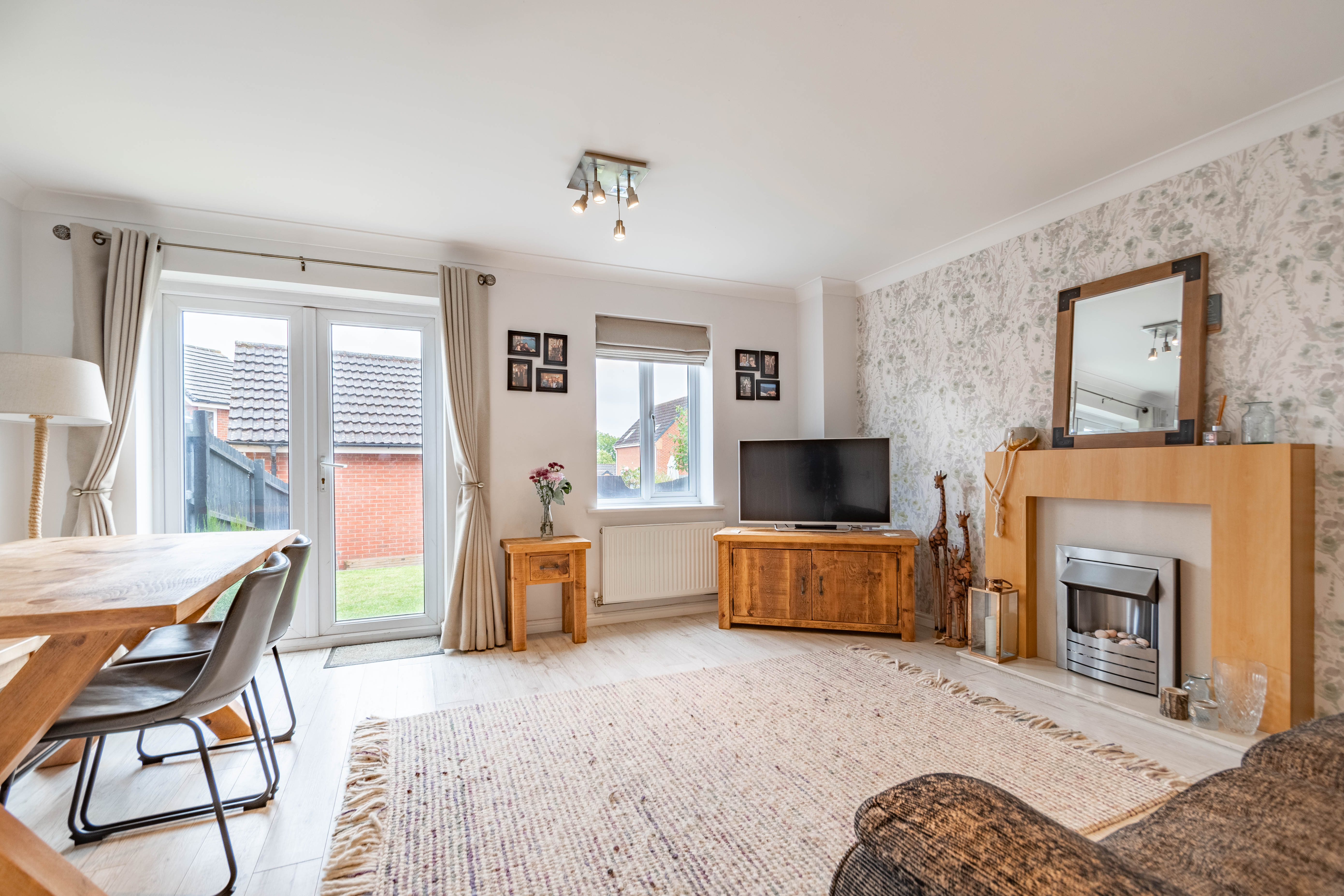 3 bed house for sale in Lily Green Lane, Redditch  - Property Image 5