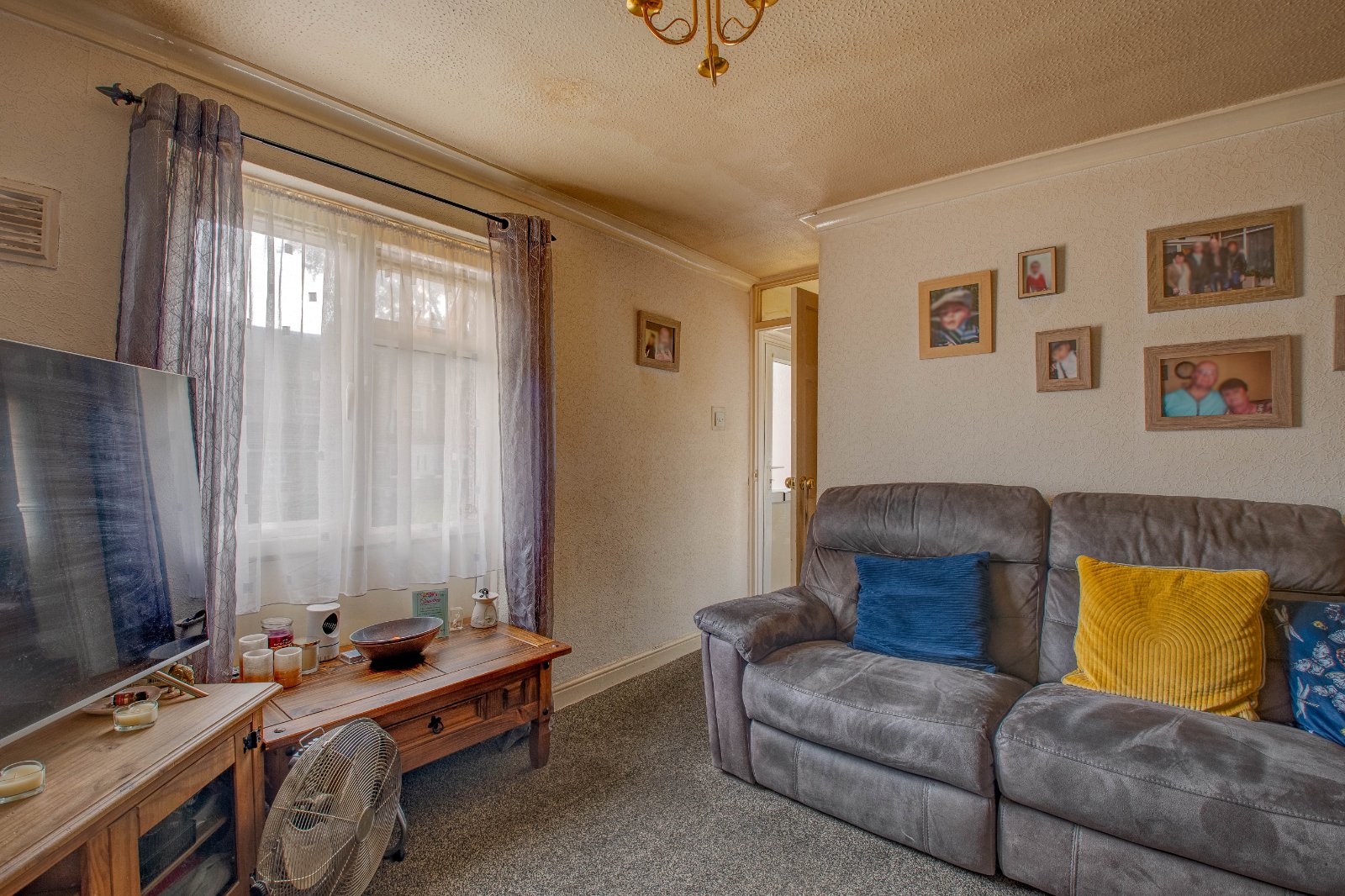 3 bed house for sale in Neville Close, Abbeydale  - Property Image 3