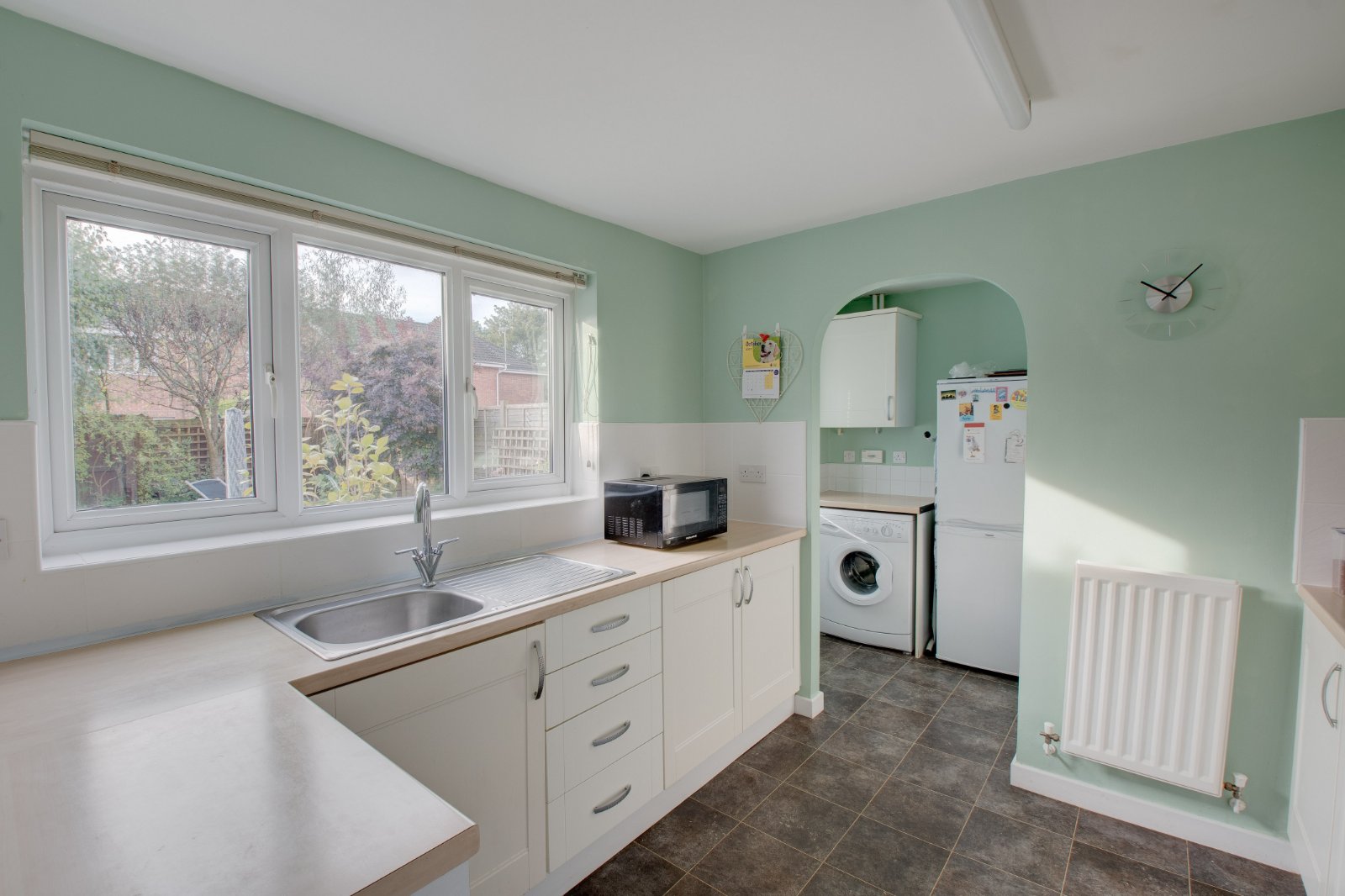 4 bed house for sale in Yeomans Close, Astwood Bank 3
