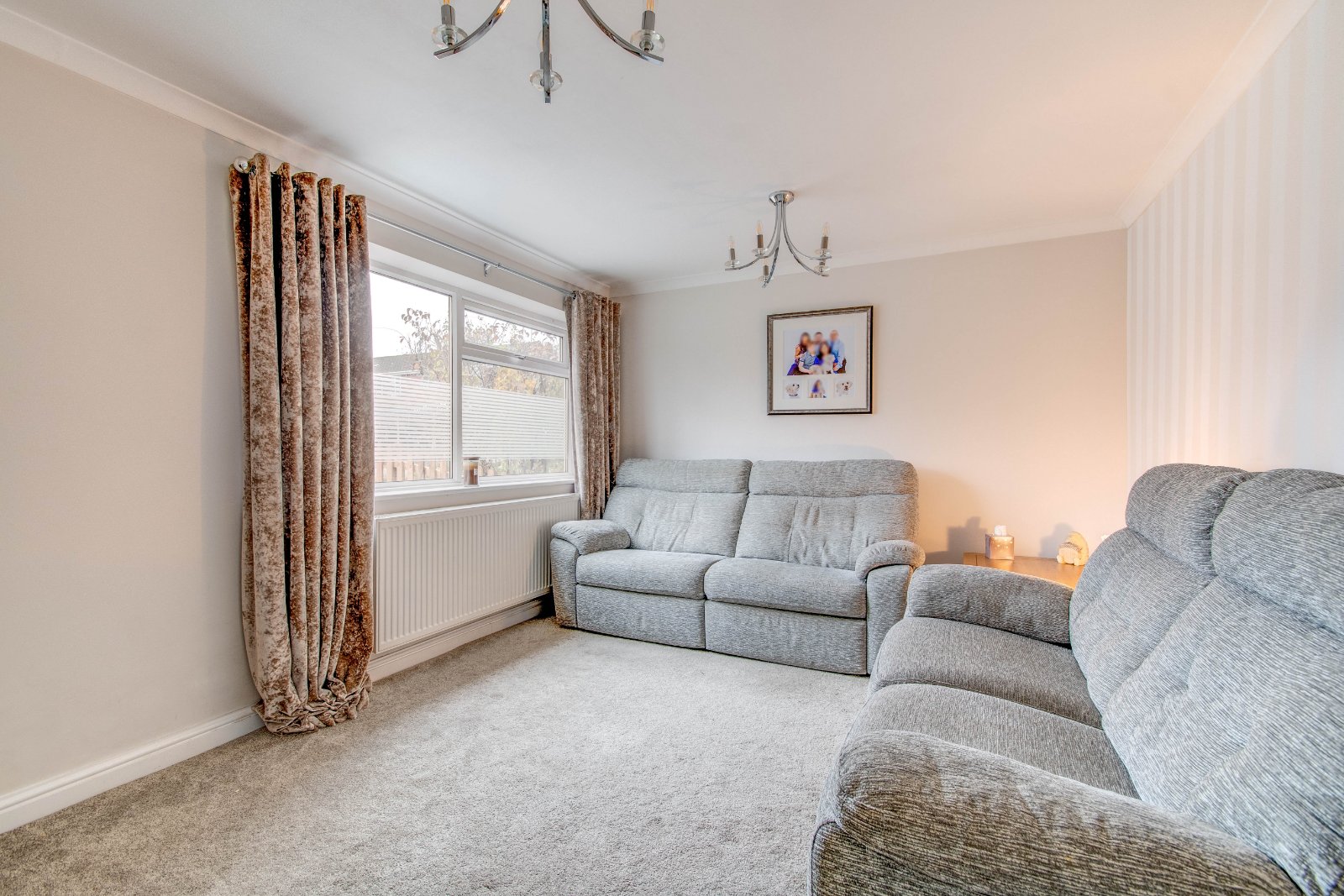 3 bed house for sale in Lea Croft Road, Crabbs Cross 2