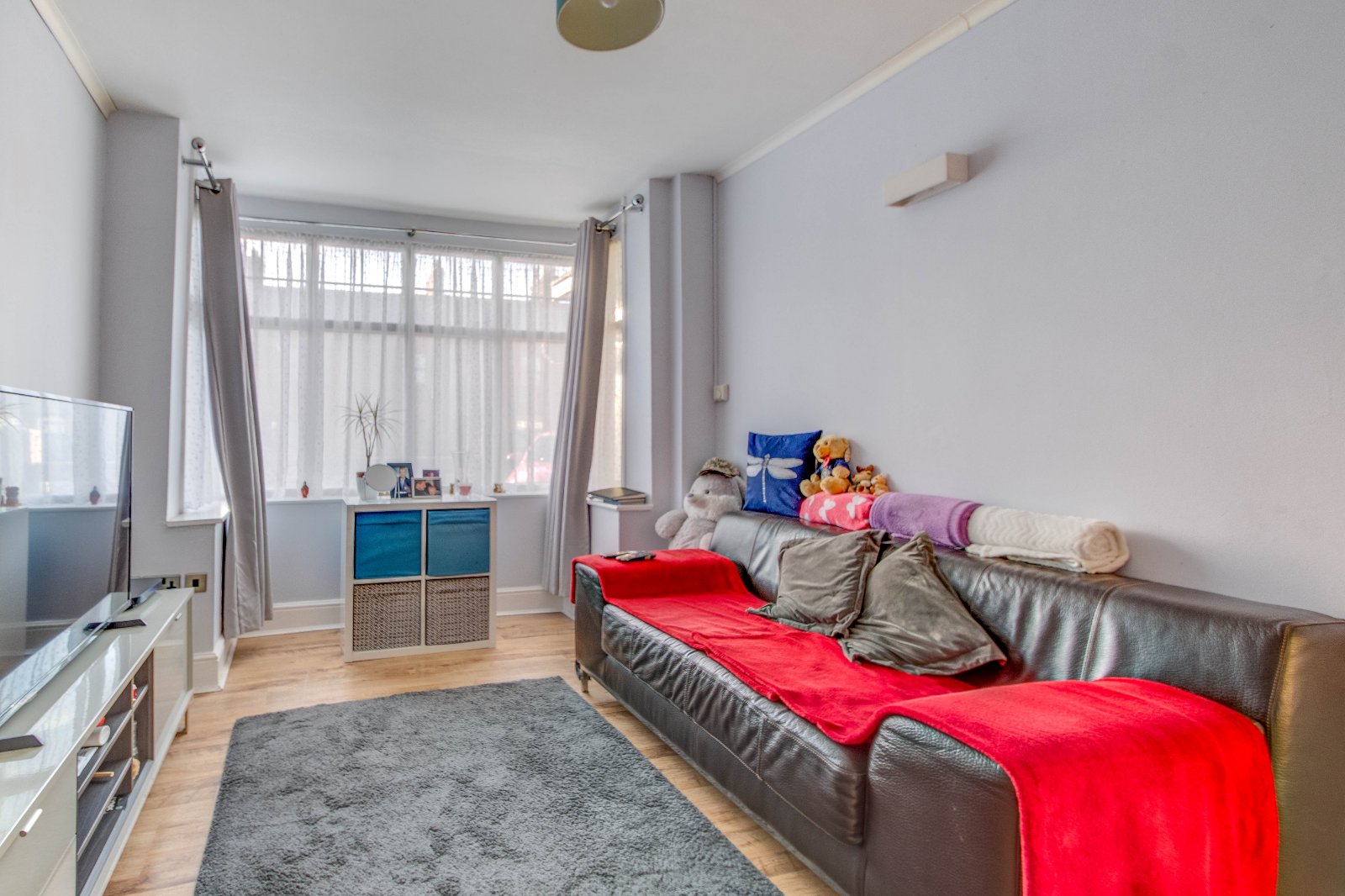 3 bed house for sale in Dagtail Lane, Hunt End 3