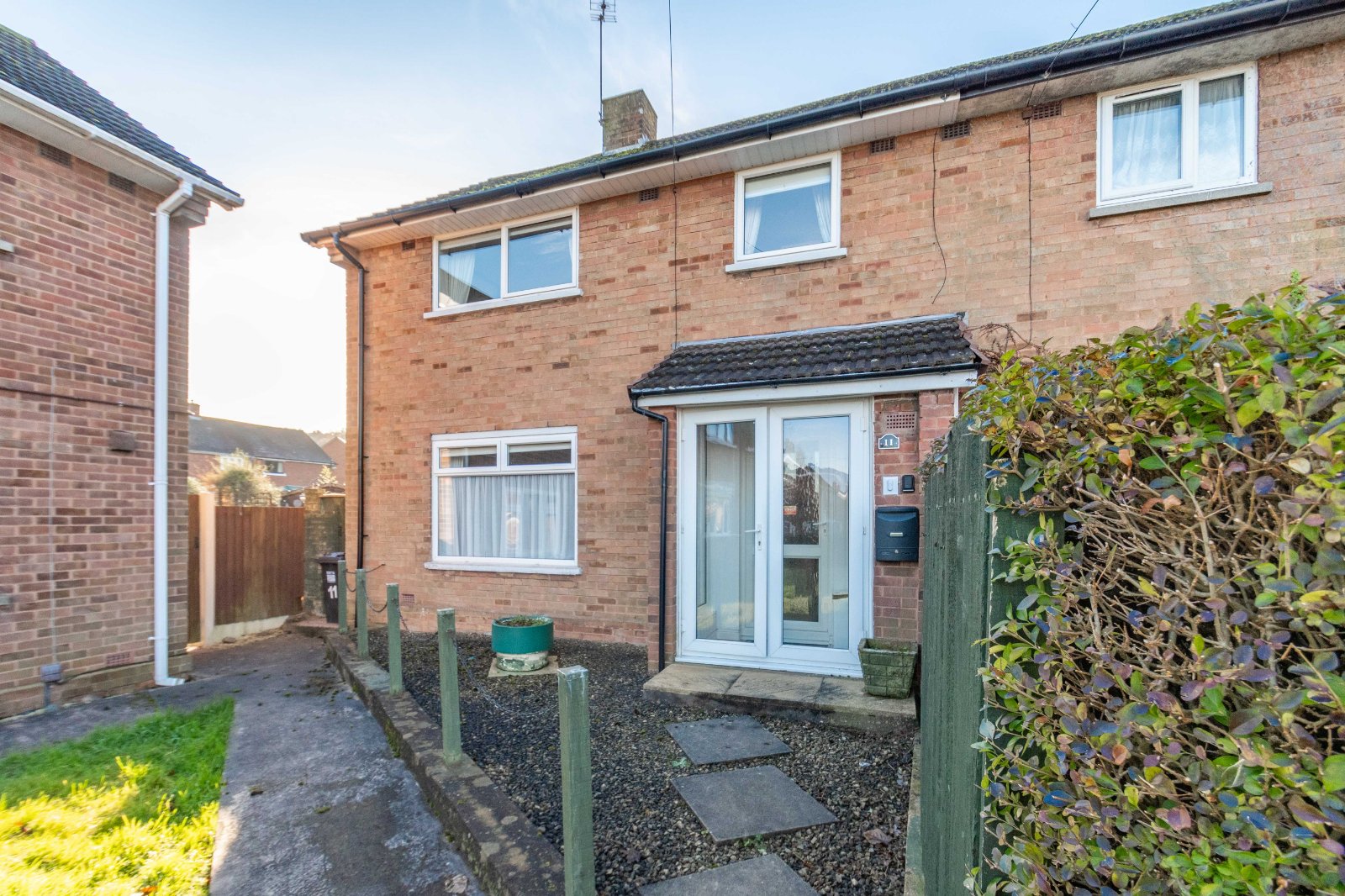 3 bed house for sale in Rowan Crescent, Redditch  - Property Image 1