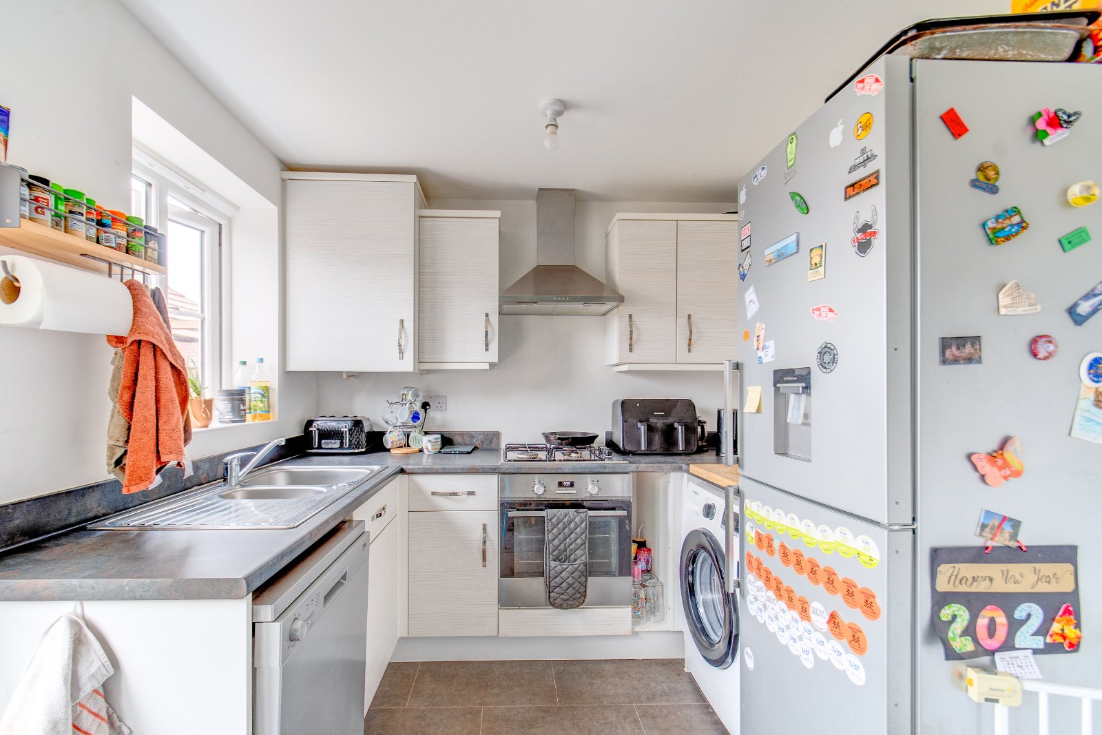 2 bed house for sale in Midhope Street, Redditch 2