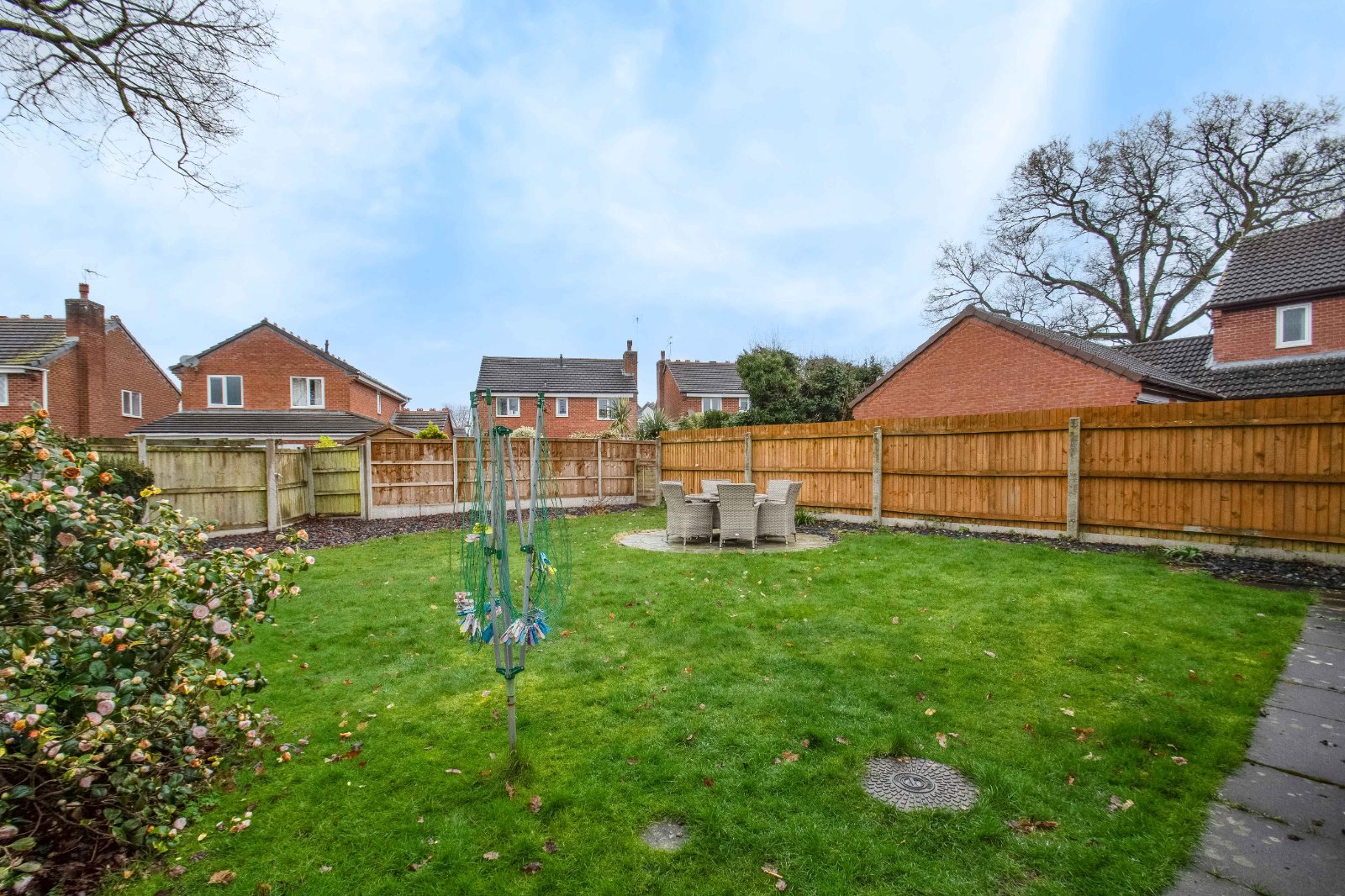 3 bed house for sale in Otter Close, Redditch  - Property Image 14