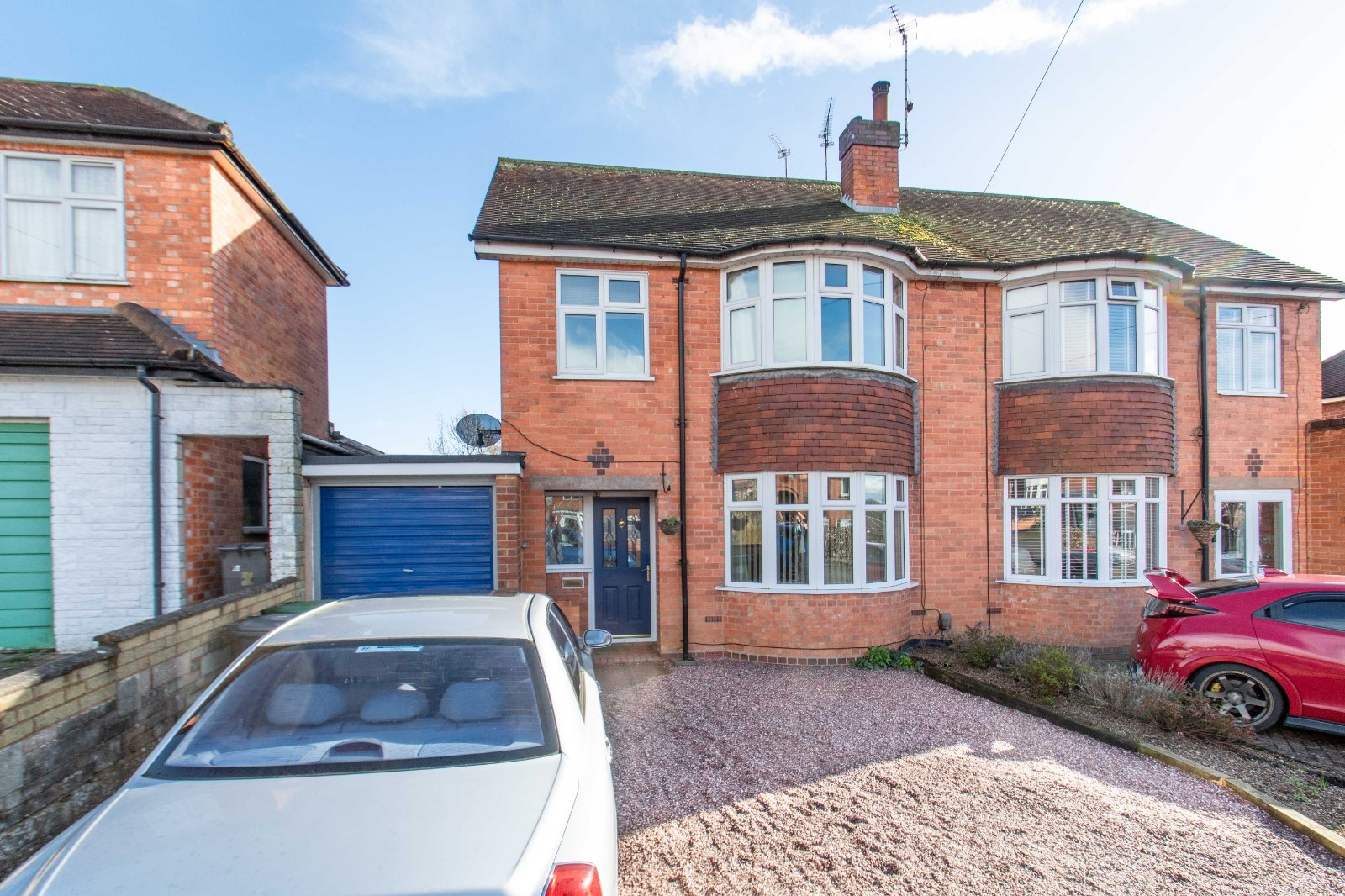 3 bed house for sale in Yvonne Road, Redditch - Property Image 1