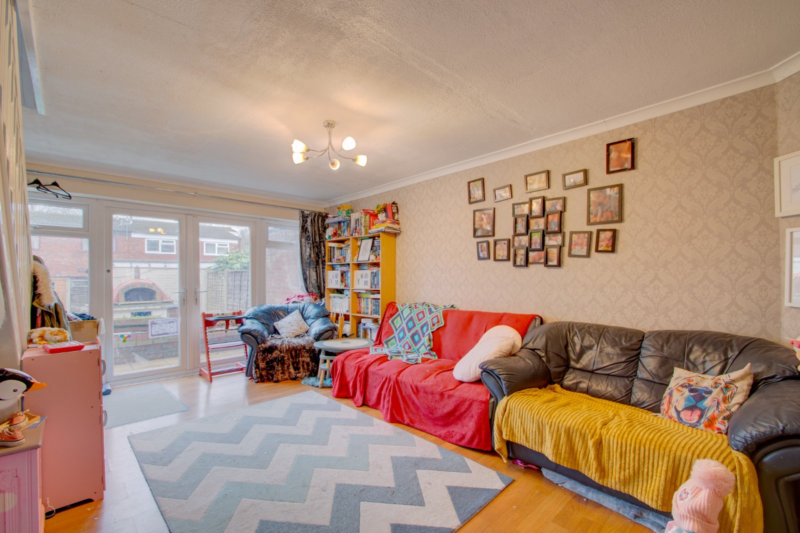 3 bed house for sale in Sutton Close, Winyates West 5
