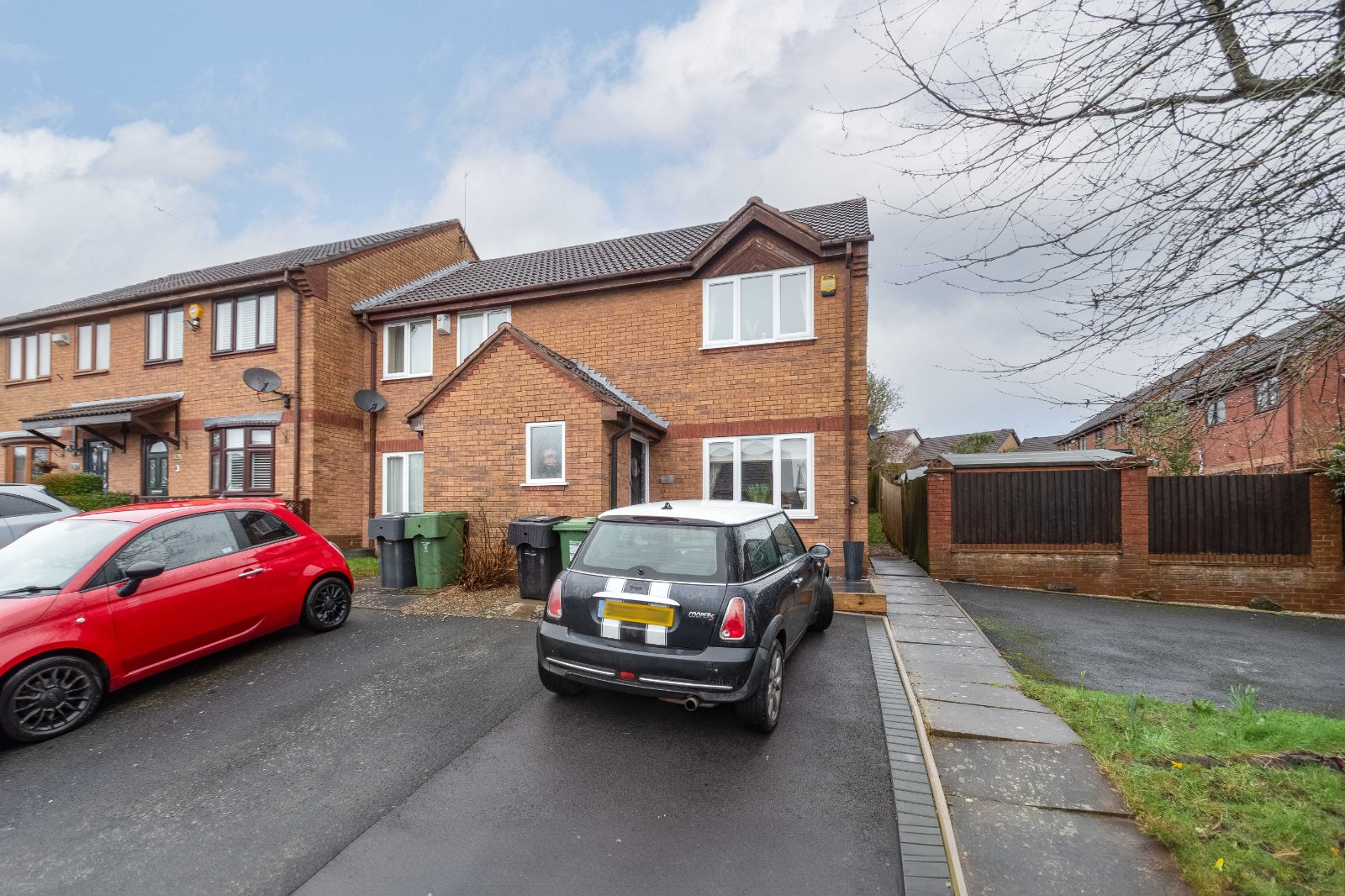 2 bed house for sale in Glebe Road, Alvechurch  - Property Image 1