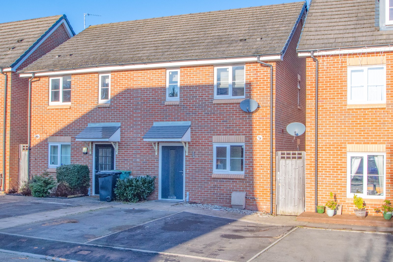 2 bed house for sale in Elvington Close, Matchborough East  - Property Image 1