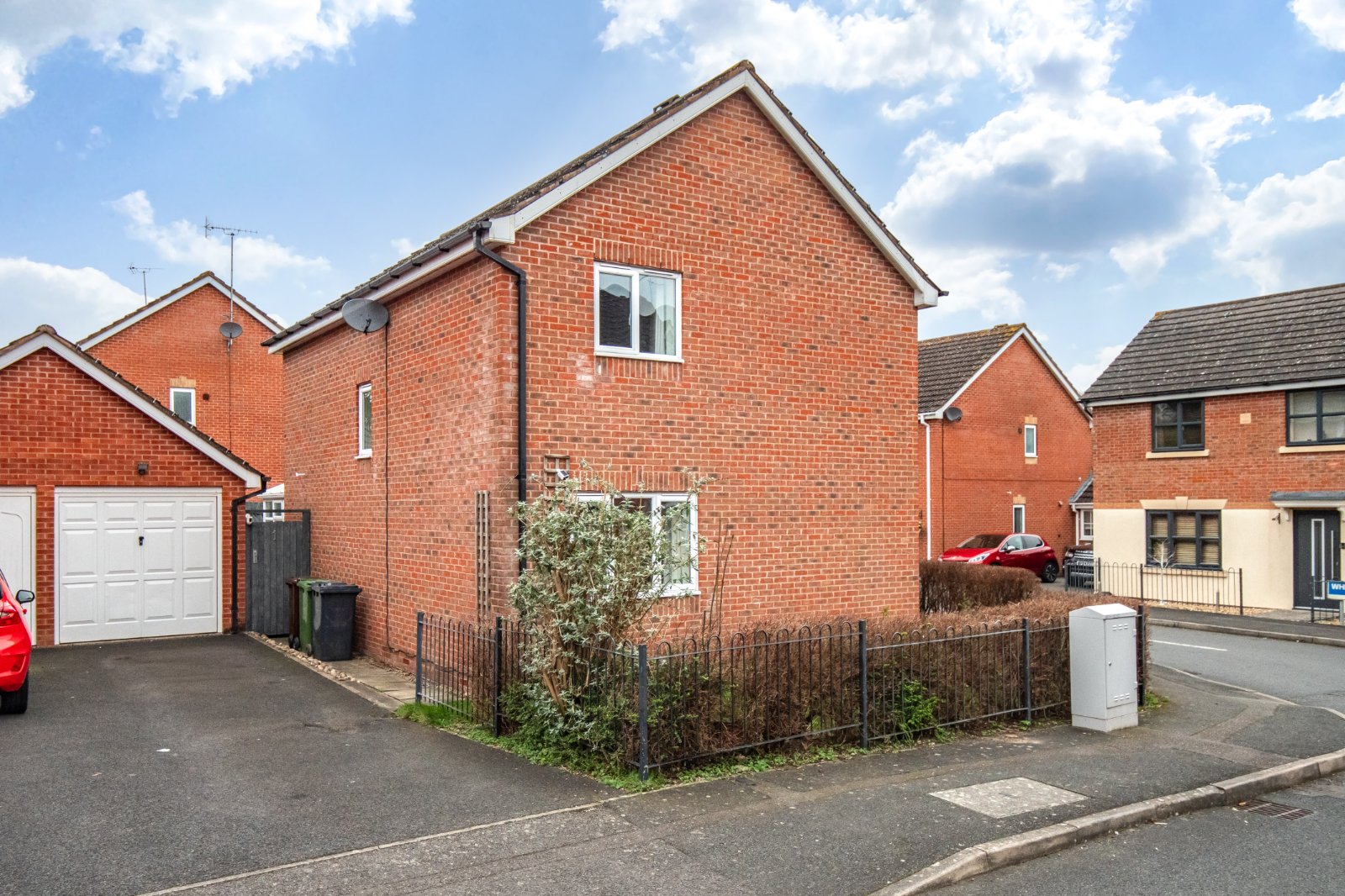 3 bed house for sale in Wheatcroft Close, Redditch  - Property Image 13
