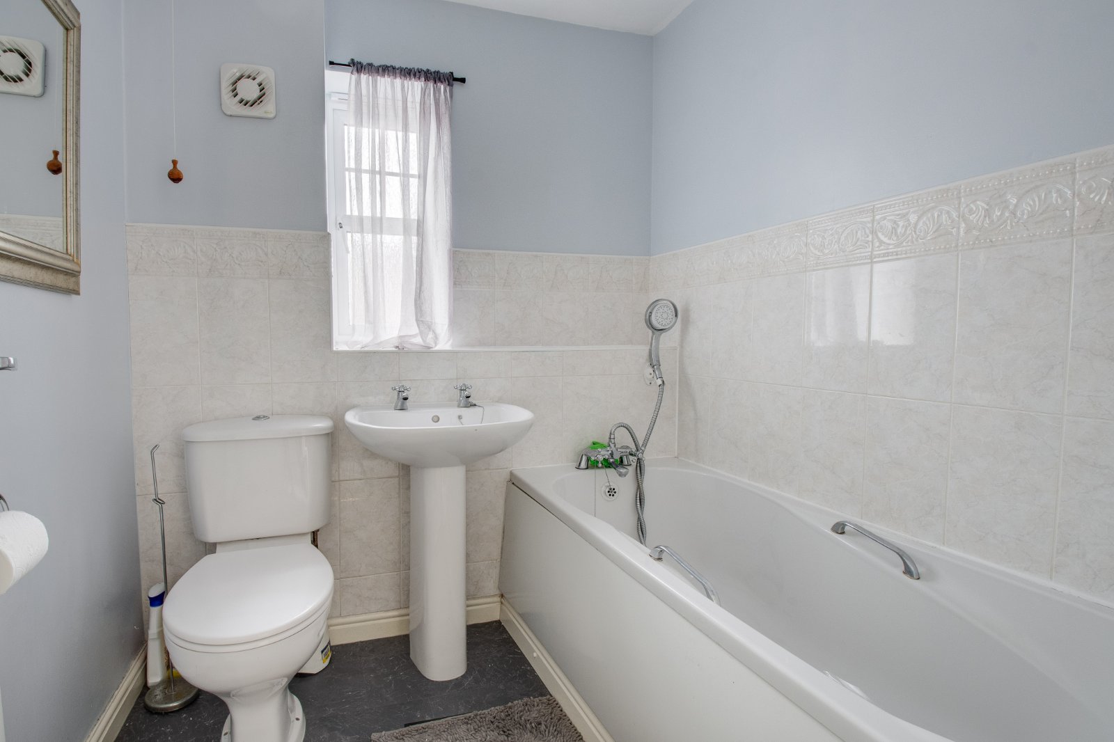 3 bed house for sale in Wheatcroft Close, Redditch  - Property Image 11