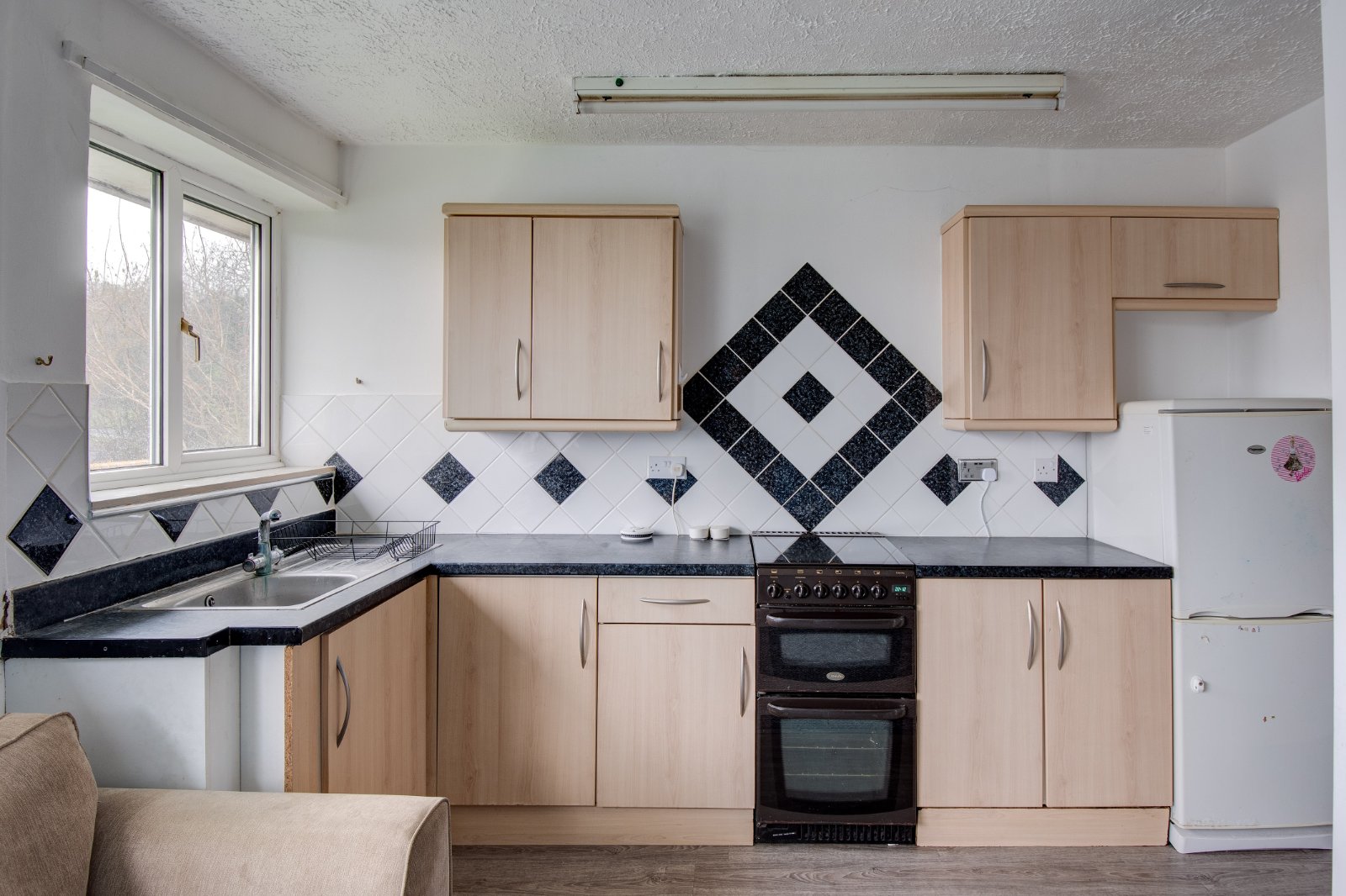 2 bed maisonette for sale in Southcrest Road, Redditch  - Property Image 3