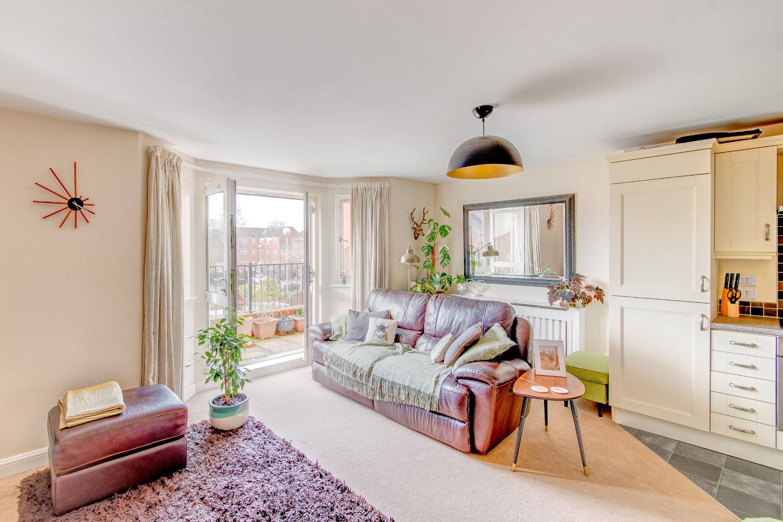 1 bed apartment for sale in Hewell Road, Enfield 4