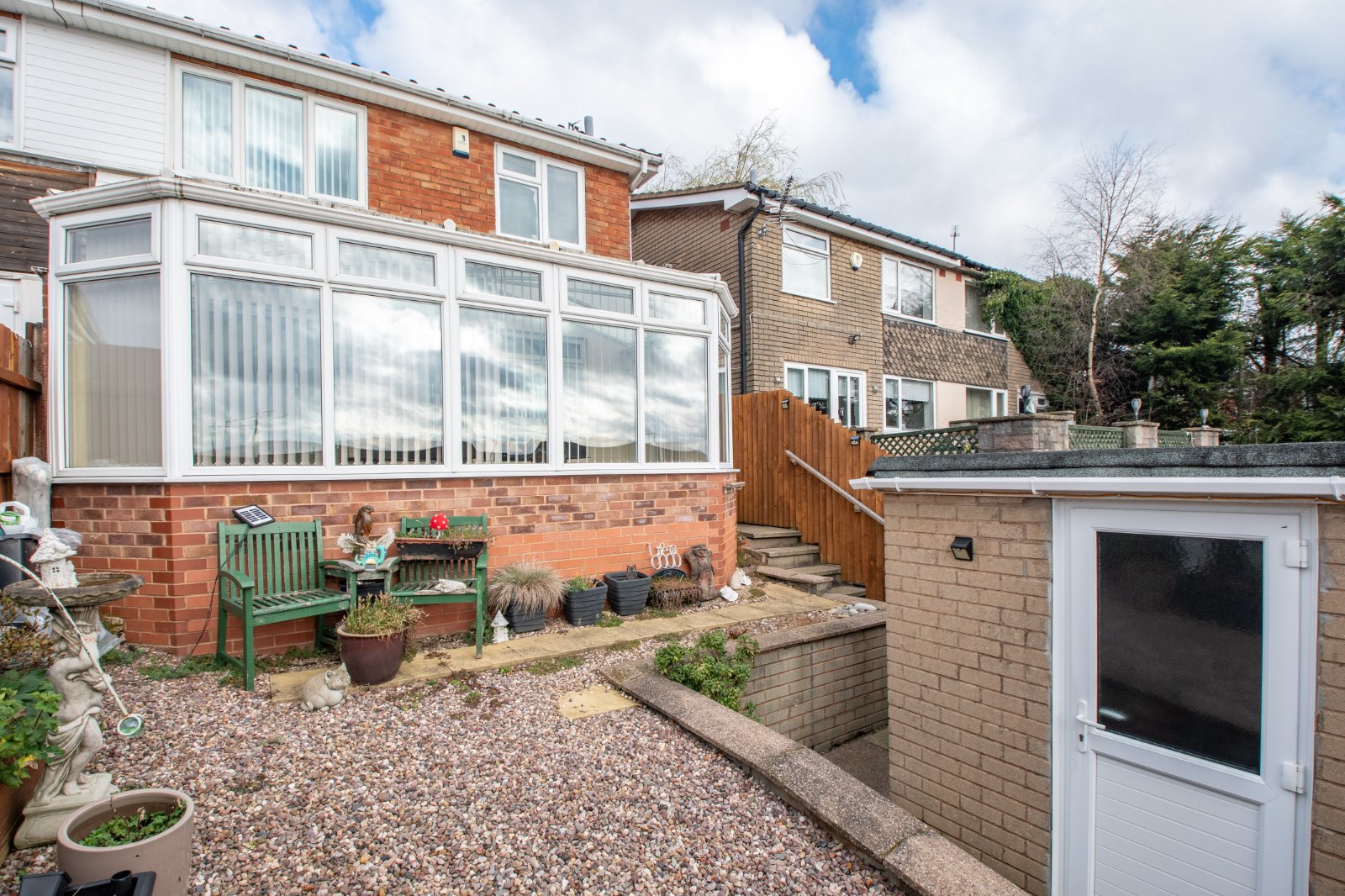 3 bed house for sale in Bittern Walk, Brierley Hill  - Property Image 9