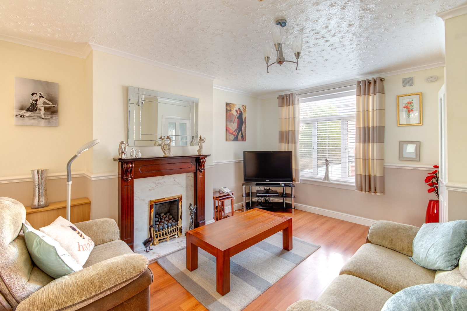 2 bed house for sale in Ash Tree Road, Redditch  - Property Image 3