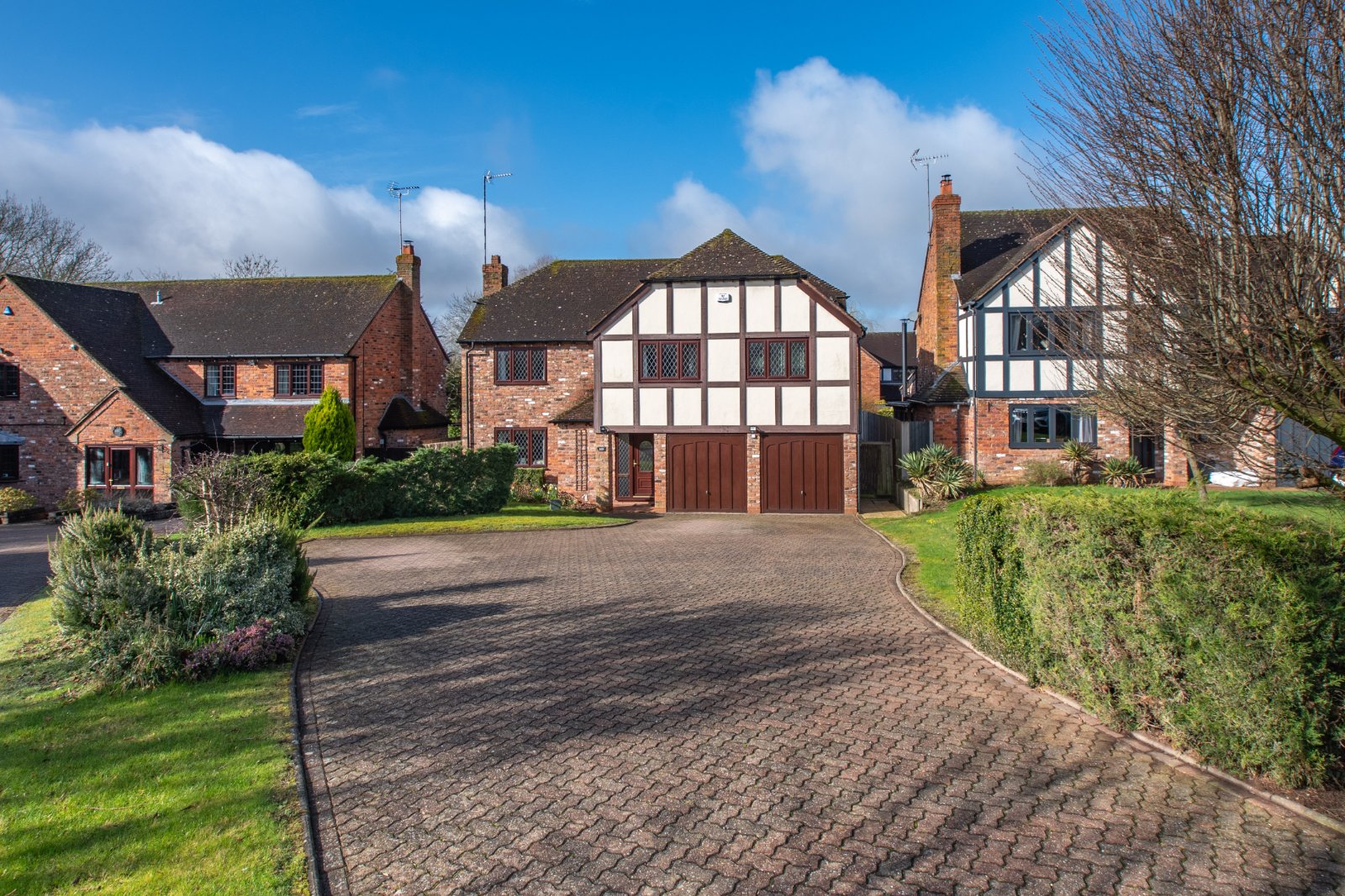 5 bed house for sale in Hither Green Lane, Redditch - Property Image 1