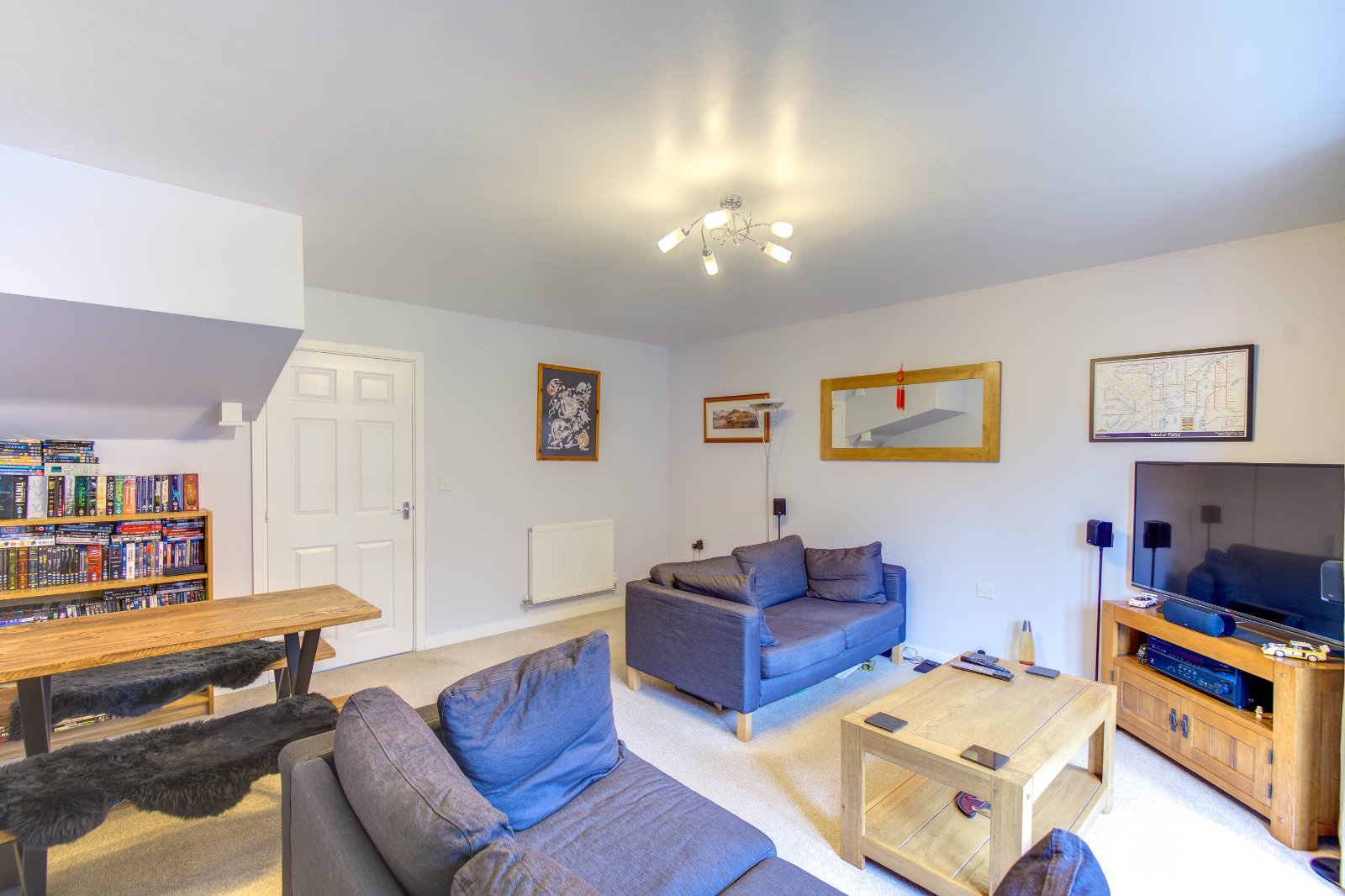3 bed house for sale in Fairweather Close, Redditch  - Property Image 3