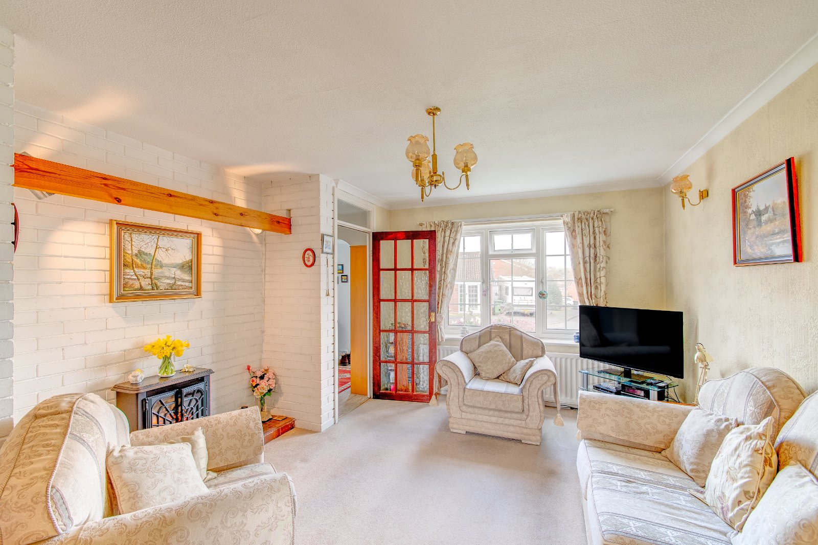 3 bed house for sale in Snowshill Close, Church Hill North 2