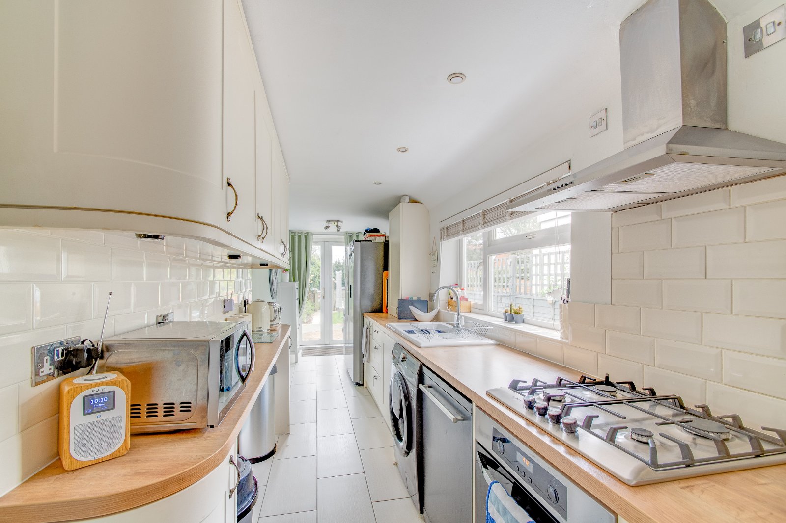 3 bed cottage for sale in Castle Street, Astwood Bank 4