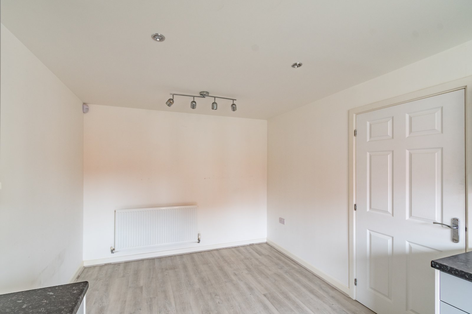 4 bed house for sale in Hawling Street, Brockhill  - Property Image 3