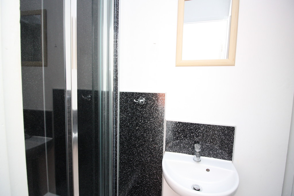 7 bed terraced house to rent in Old Tiverton Road, Exeter  - Property Image 18