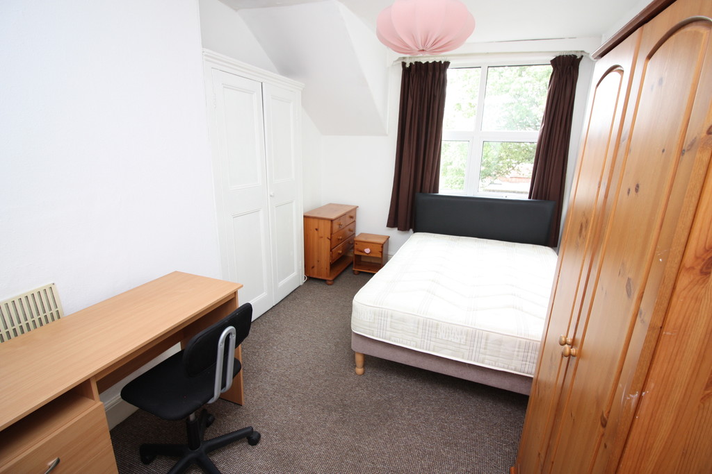 7 bed terraced house to rent in Old Tiverton Road, Exeter  - Property Image 12