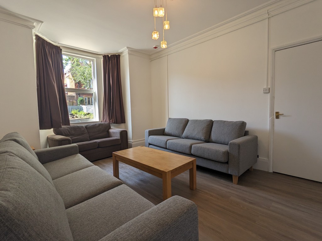 7 bed terraced house to rent in Old Tiverton Road, Exeter