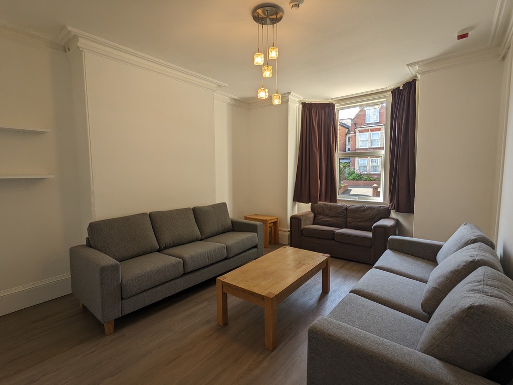 7 bed terraced house to rent in Old Tiverton Road, Exeter  - Property Image 5