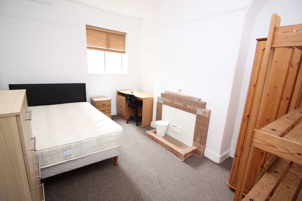 7 bed terraced house to rent in Old Tiverton Road, Exeter  - Property Image 6