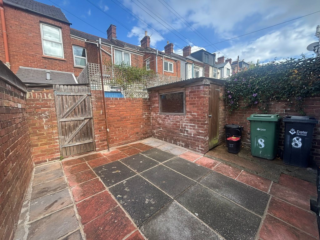 4 bed terraced house to rent in Rosebery Road, Exeter  - Property Image 16