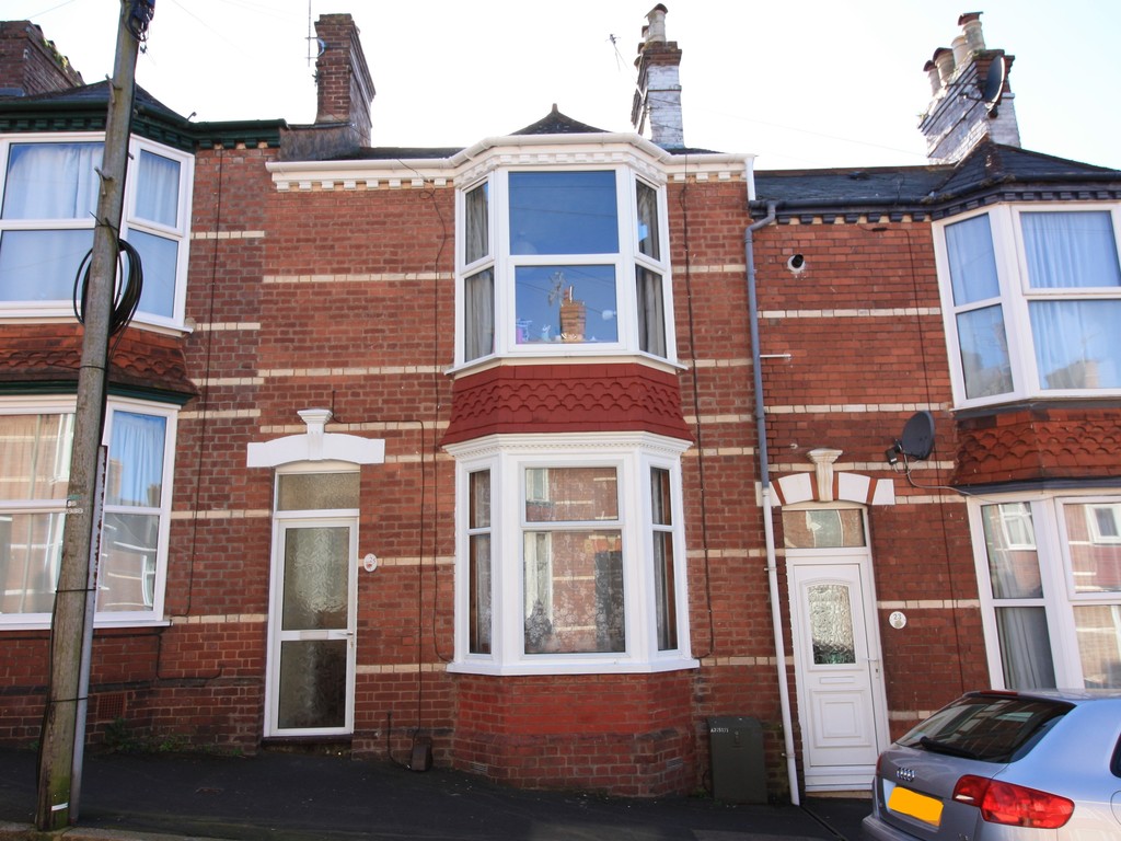 4 bed terraced house to rent in Salisbury Road, Devon 0