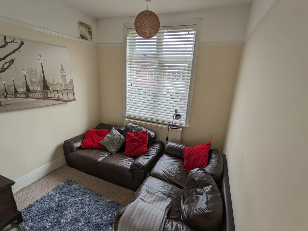 4 bed terraced house to rent in Lucas Avenue, Devon  - Property Image 4