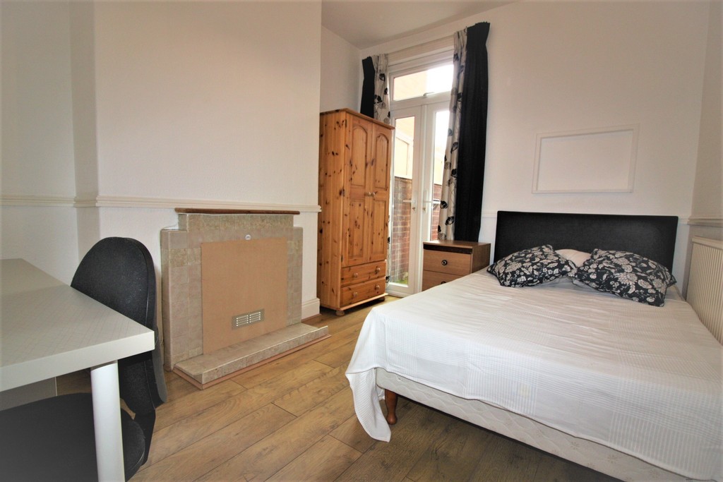 4 bed terraced house to rent in Monks Road, Mount Pleasant  - Property Image 5