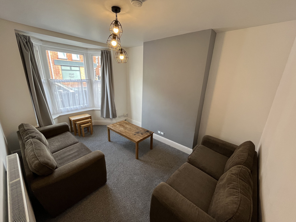 6 bed terraced house to rent in Howell Road, Exeter