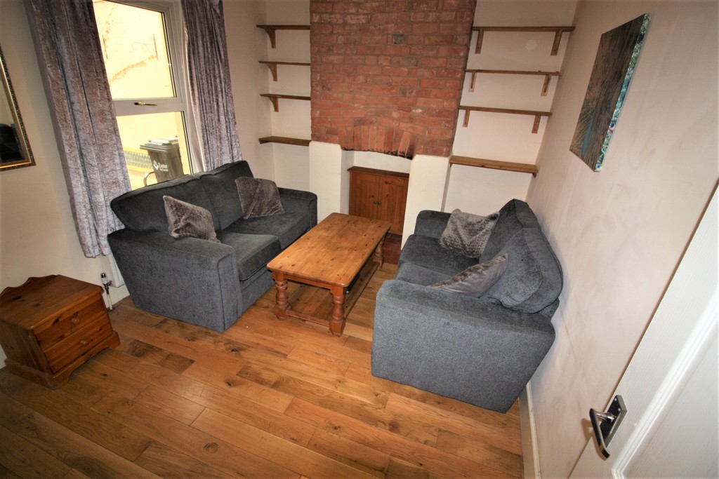 3 bed terraced house to rent in Hoopern Street, Exeter