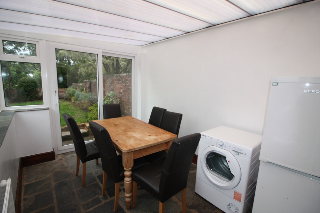 5 bed terraced house to rent in Portland Street, Exeter  - Property Image 3