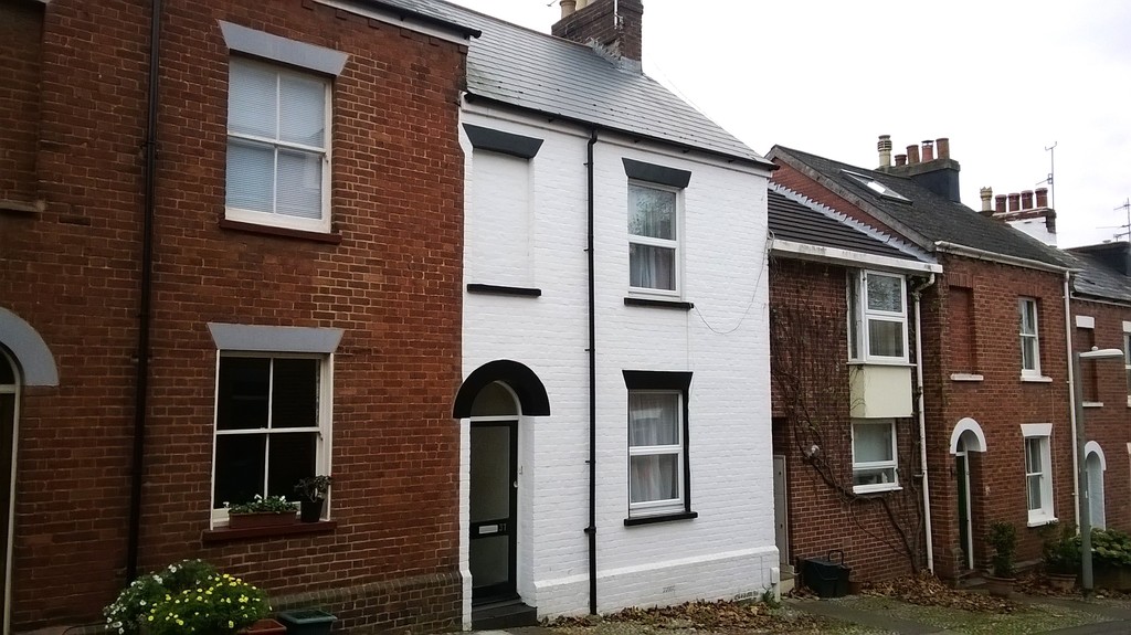 3 bed terraced house to rent in East John Walk, Exeter 0