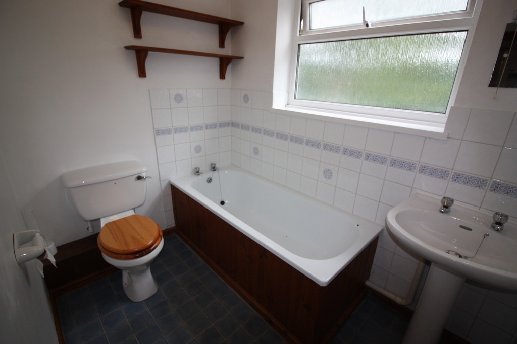 5 bed terraced house to rent in Portland Street, Devon  - Property Image 11