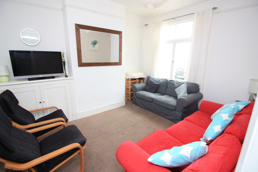 5 bed terraced house to rent in Old Tiverton Road, Devon  - Property Image 2