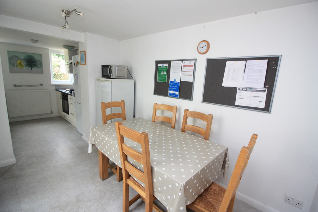 5 bed terraced house to rent in Old Tiverton Road, Devon  - Property Image 3