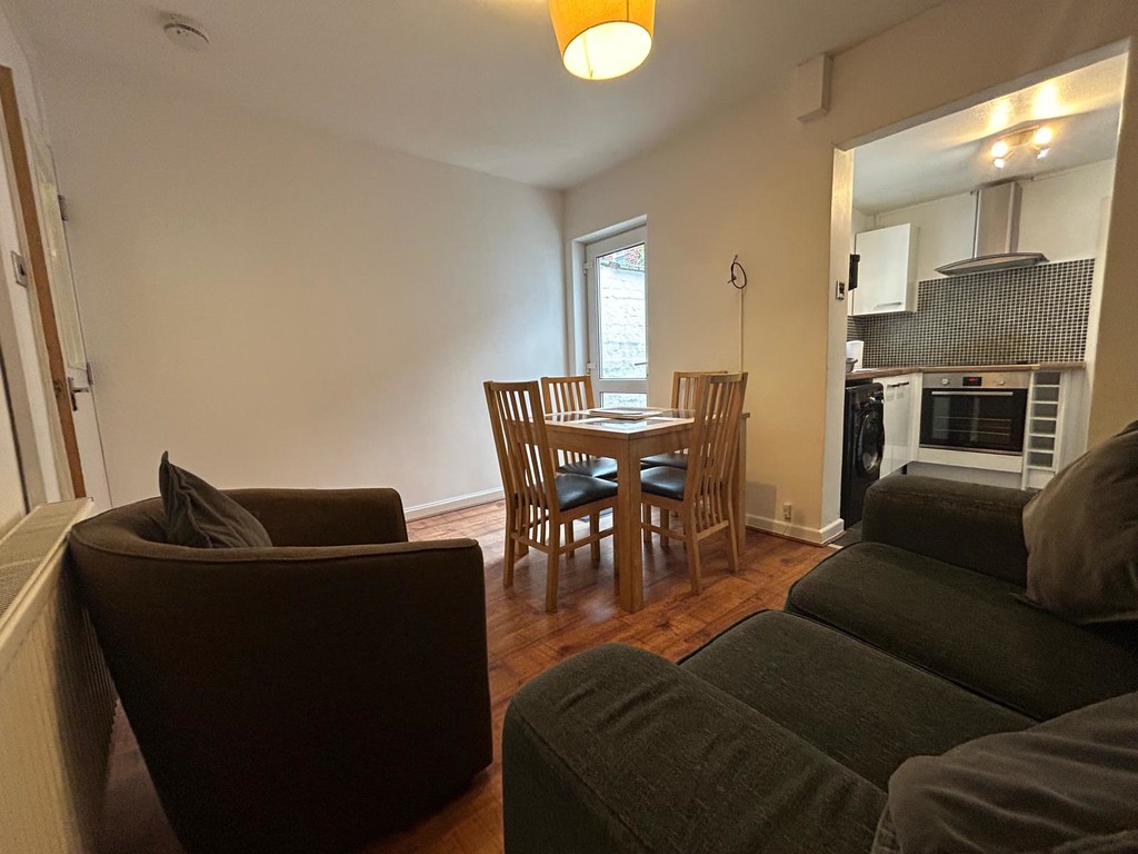 3 bed terraced house to rent in Rosewood Terrace, Exeter