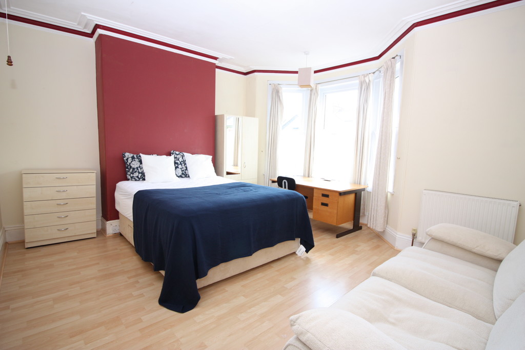 5 bed terraced house to rent in Park Road, Exeter  - Property Image 11