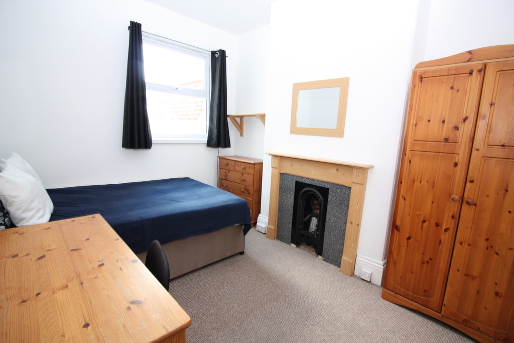 5 bed terraced house to rent in Park Road, Exeter  - Property Image 7