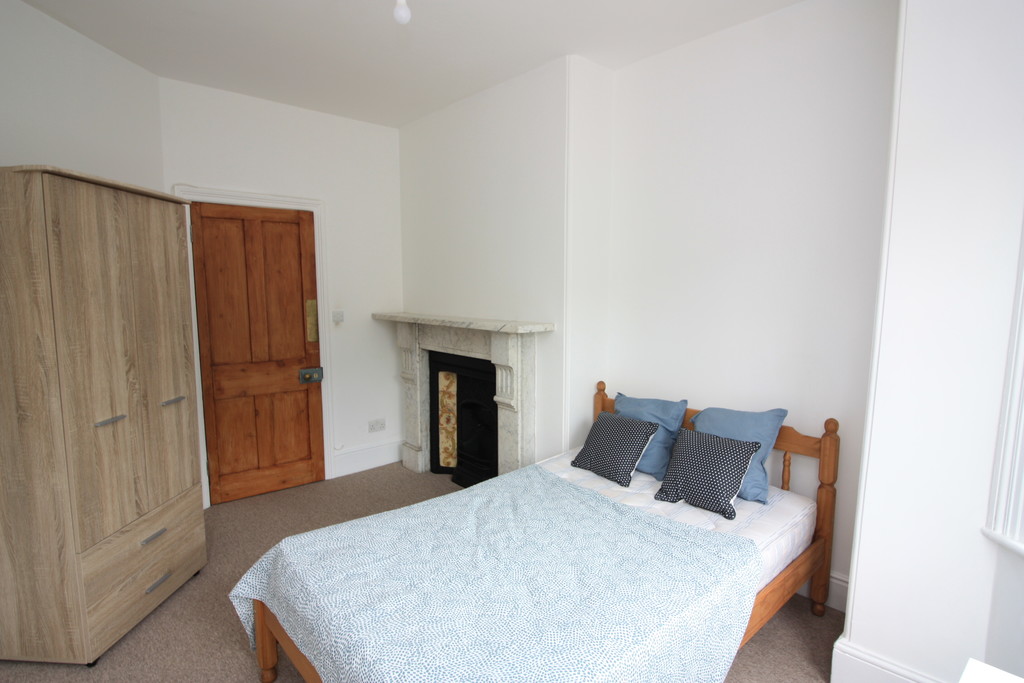 4 bed flat to rent in Pennsylvania Road  - Property Image 5