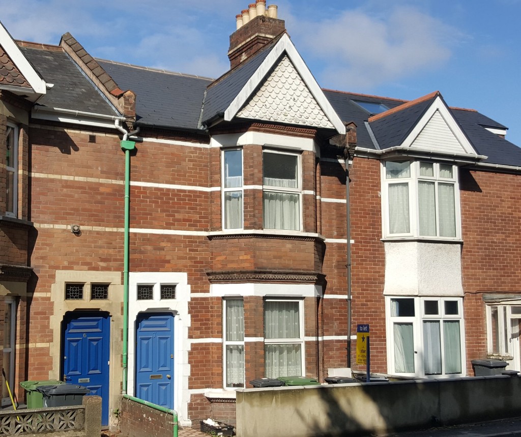 5 bed terraced house to rent in Cowley Bridge Road, Exeter 1