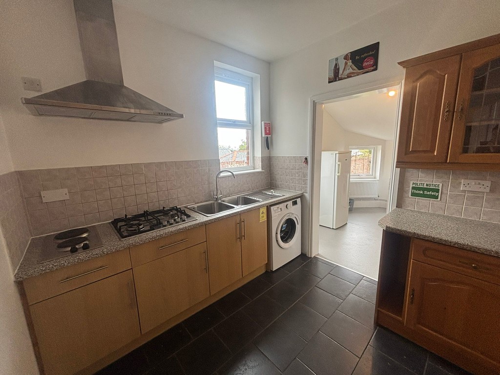 8 bed terraced house to rent in Sylvan Road, Exeter  - Property Image 10