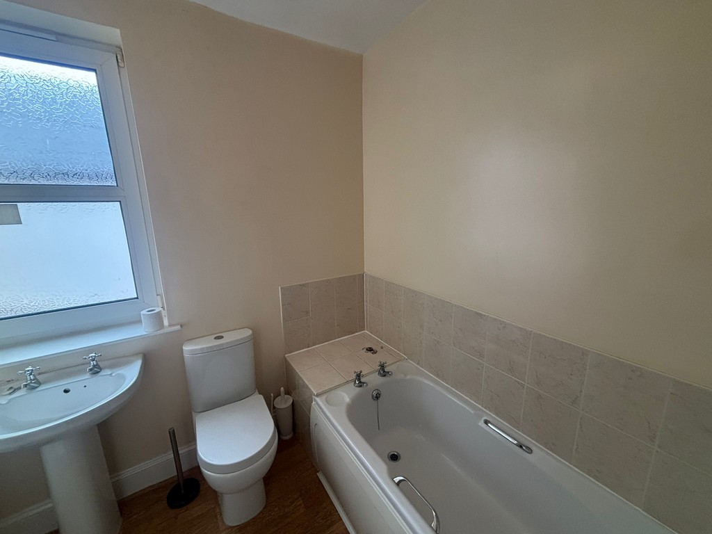 8 bed terraced house to rent in Sylvan Road, Exeter  - Property Image 13
